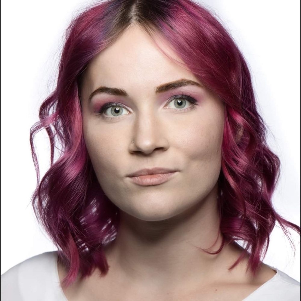 Meet your Posher, Anna